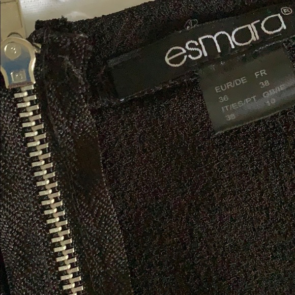 Black Fancy Top - Picture 3 of 3